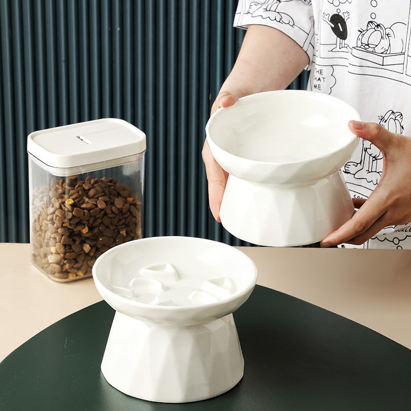 Cat Bowl Protects Spine