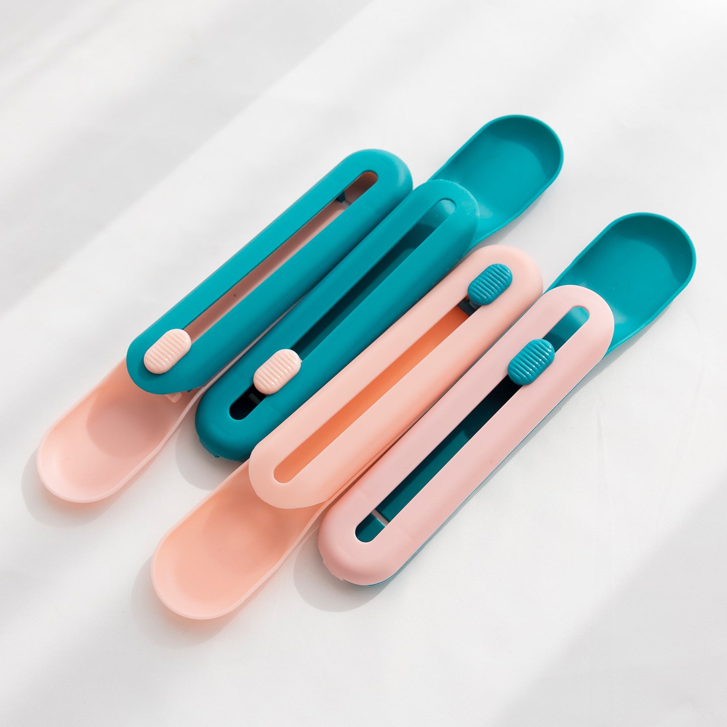 Hot Cat Strip Spoon Feeder Squeezes